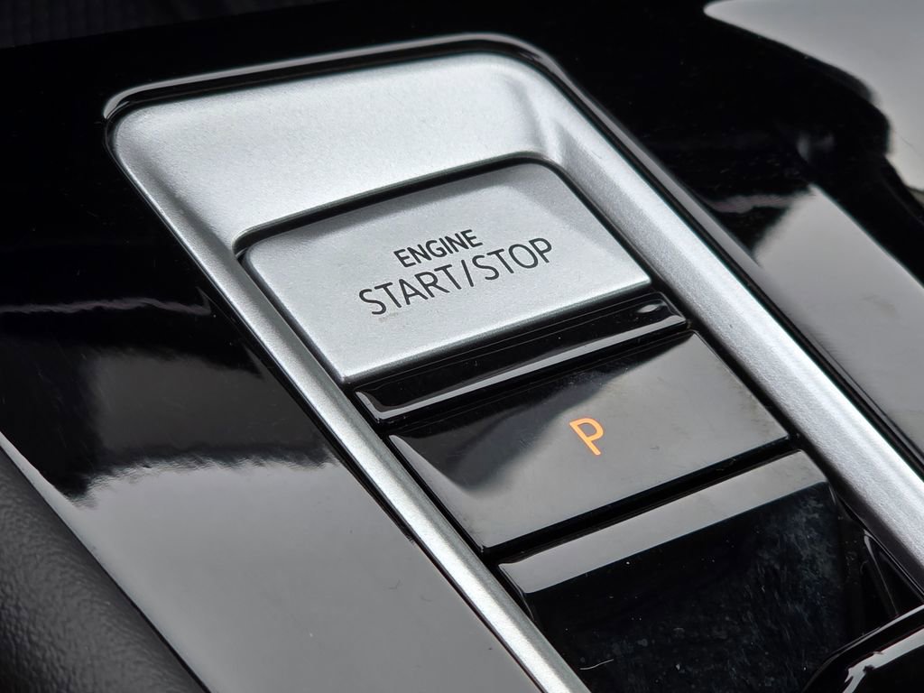 Used 2024 Volkswagen Atlas SEL Premium R-Line image 39