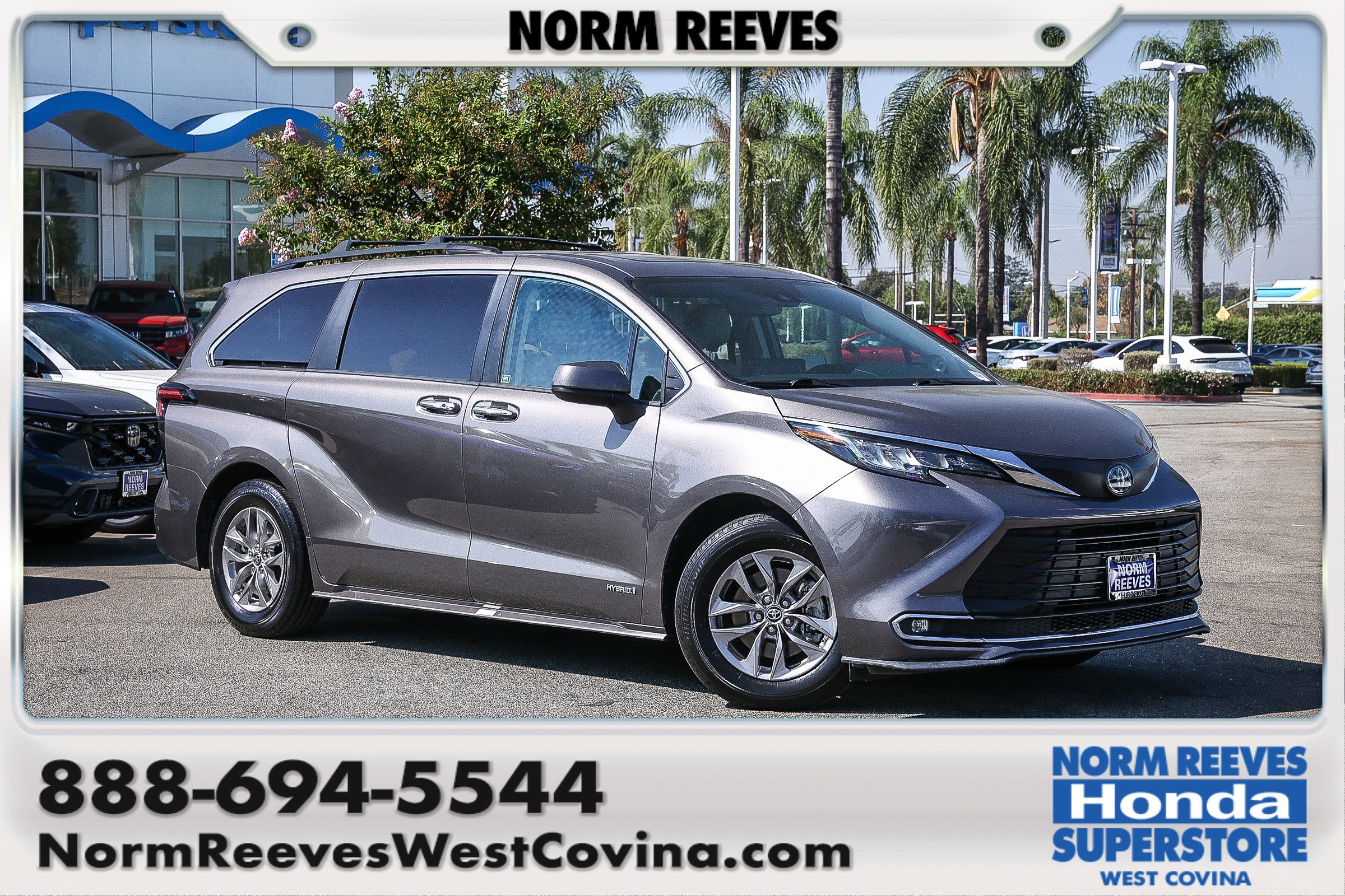 Used 2021 Toyota Sienna XLE