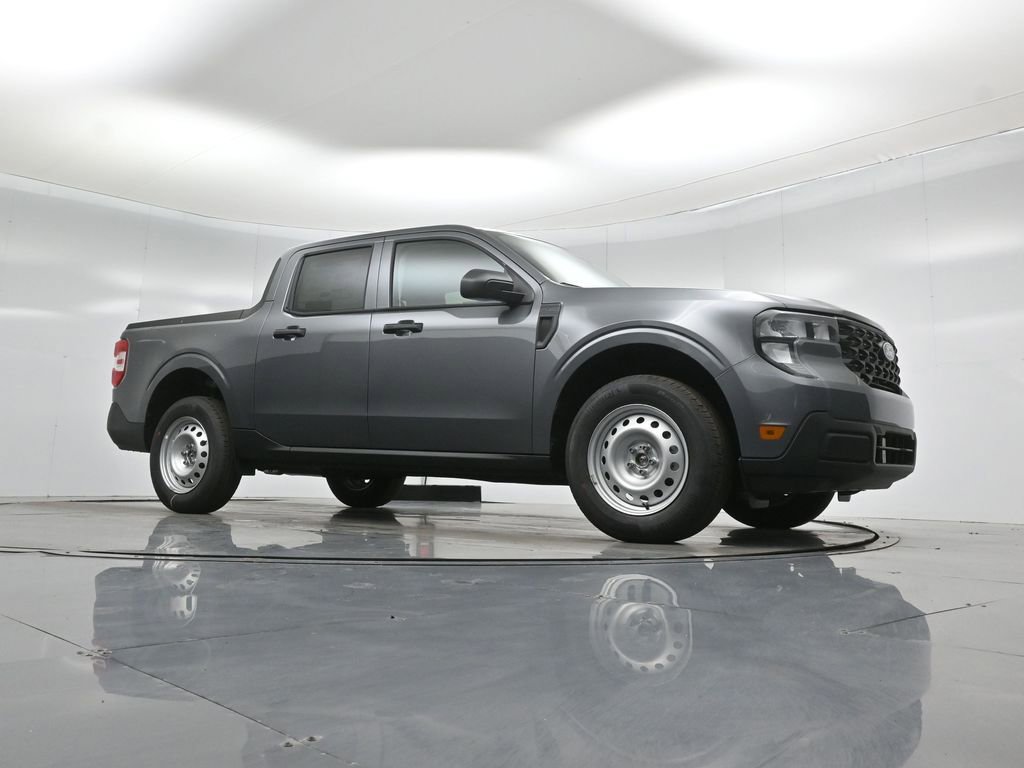 New 2026 Ford Maverick XL image 3