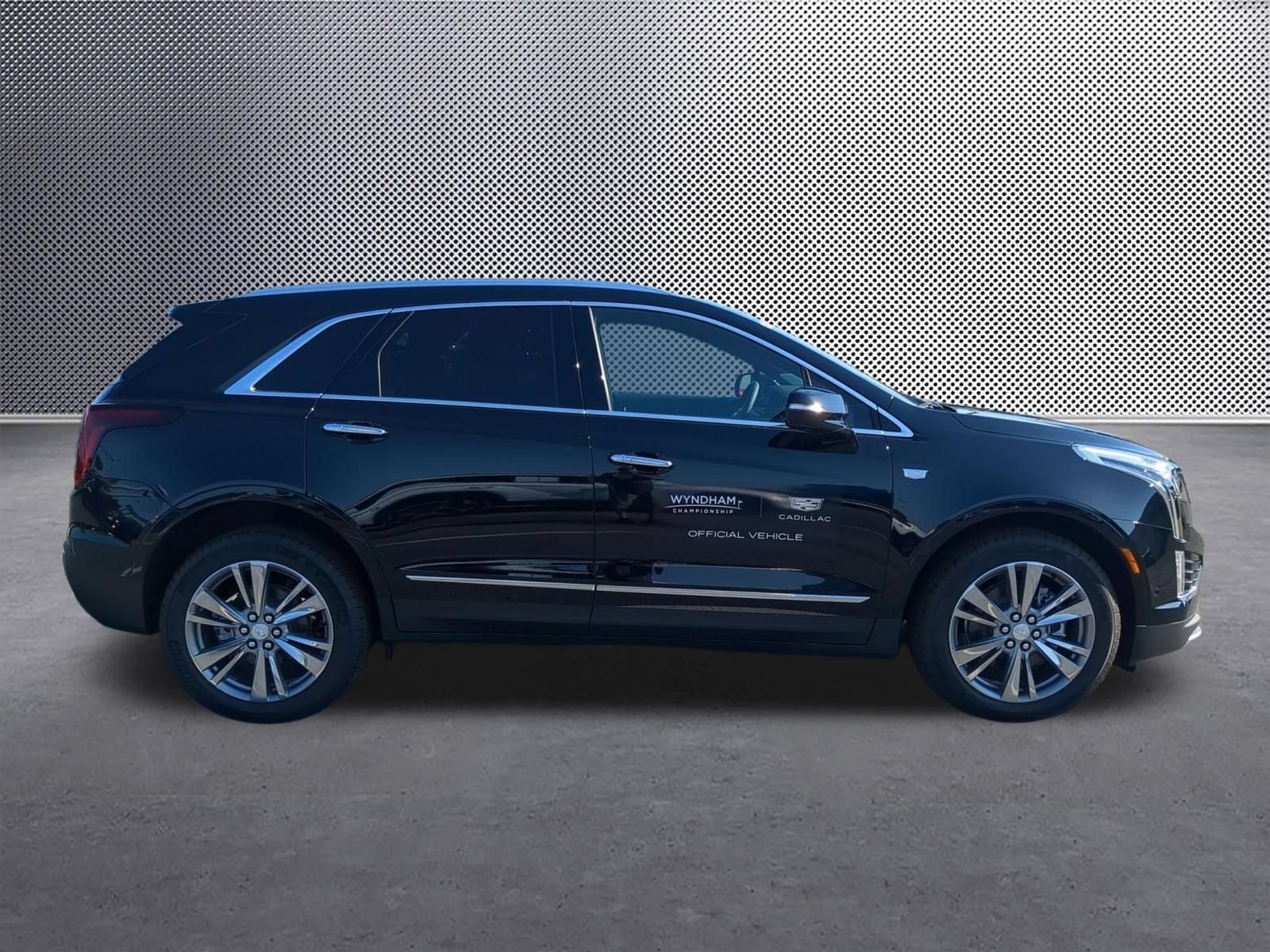 New 2026 Cadillac XT5 Premium Luxury w/ Driver Assist Package AWD/4WD image 6
