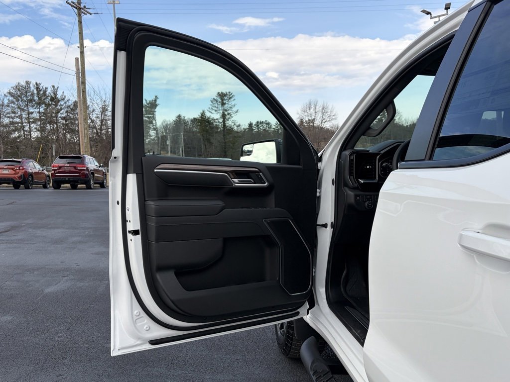 New 2026 Chevrolet Silverado 1500 RST w/ RST Select Package image 10