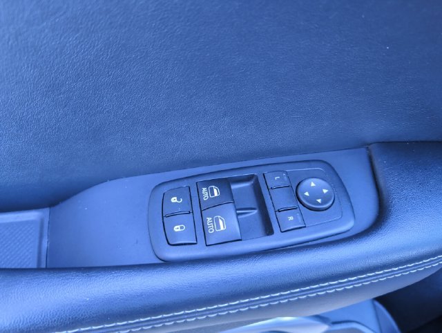 Used 2017 Dodge Challenger SRT w/ Technology Group RWD image 14