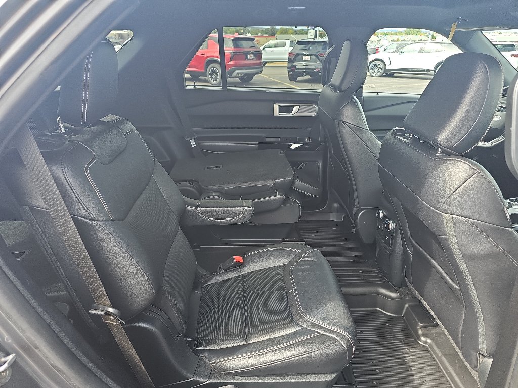 Used 2023 Ford Explorer ST w/ Equipment Group 401A AWD/4WD image 24