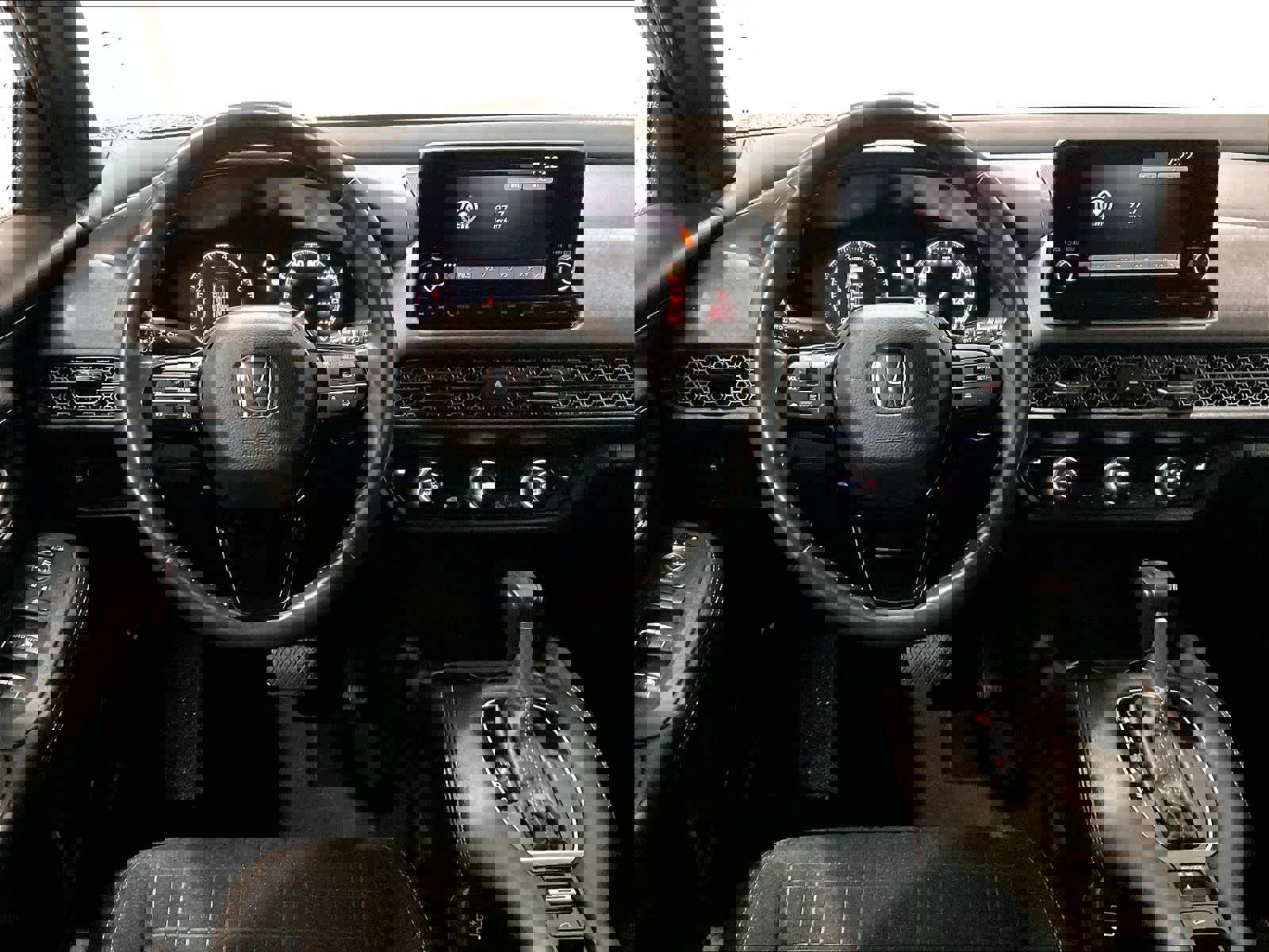 Used 2024 Honda HR-V Sport image 17