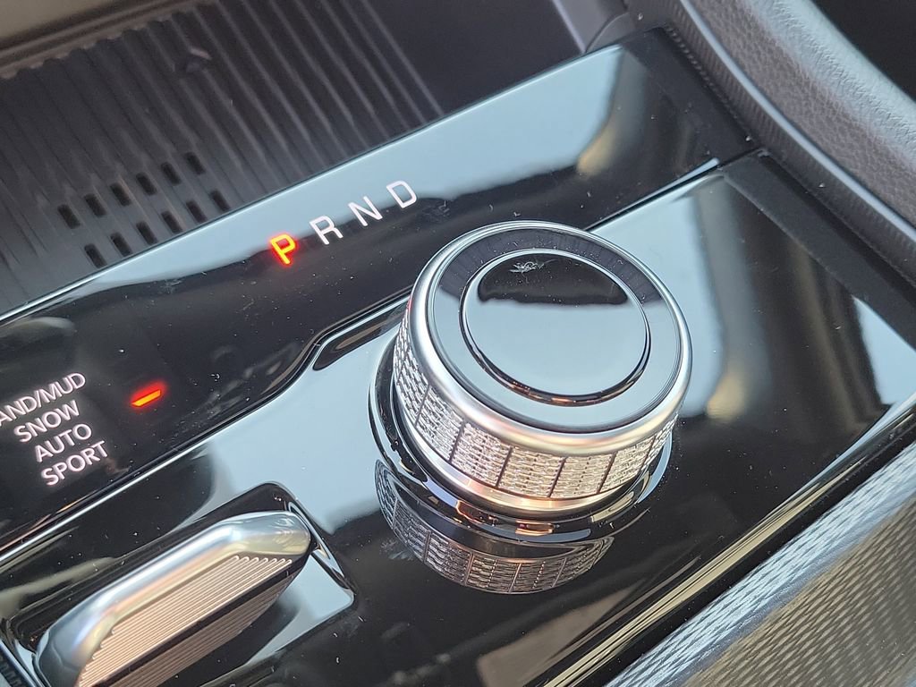 New 2026 Jeep Grand Cherokee L Limited image 25