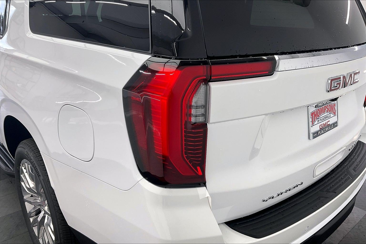 New 2026 GMC Yukon XL Elevation AWD/4WD image 16
