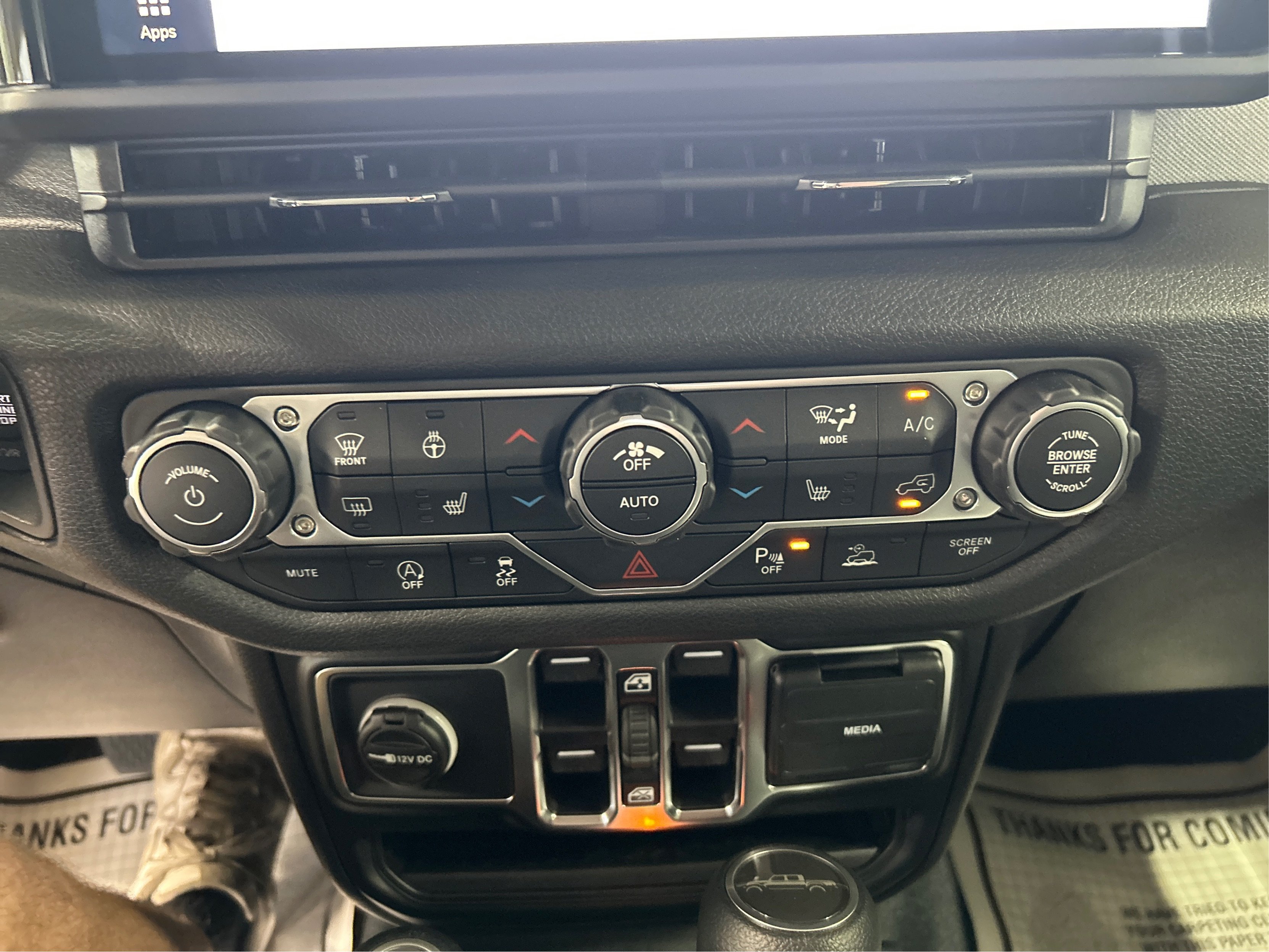 New 2026 Jeep Gladiator Sport AWD/4WD image 26