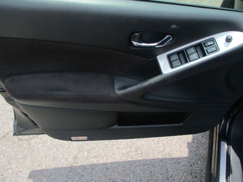 Used 2012 Nissan Murano SV AWD/4WD image 16