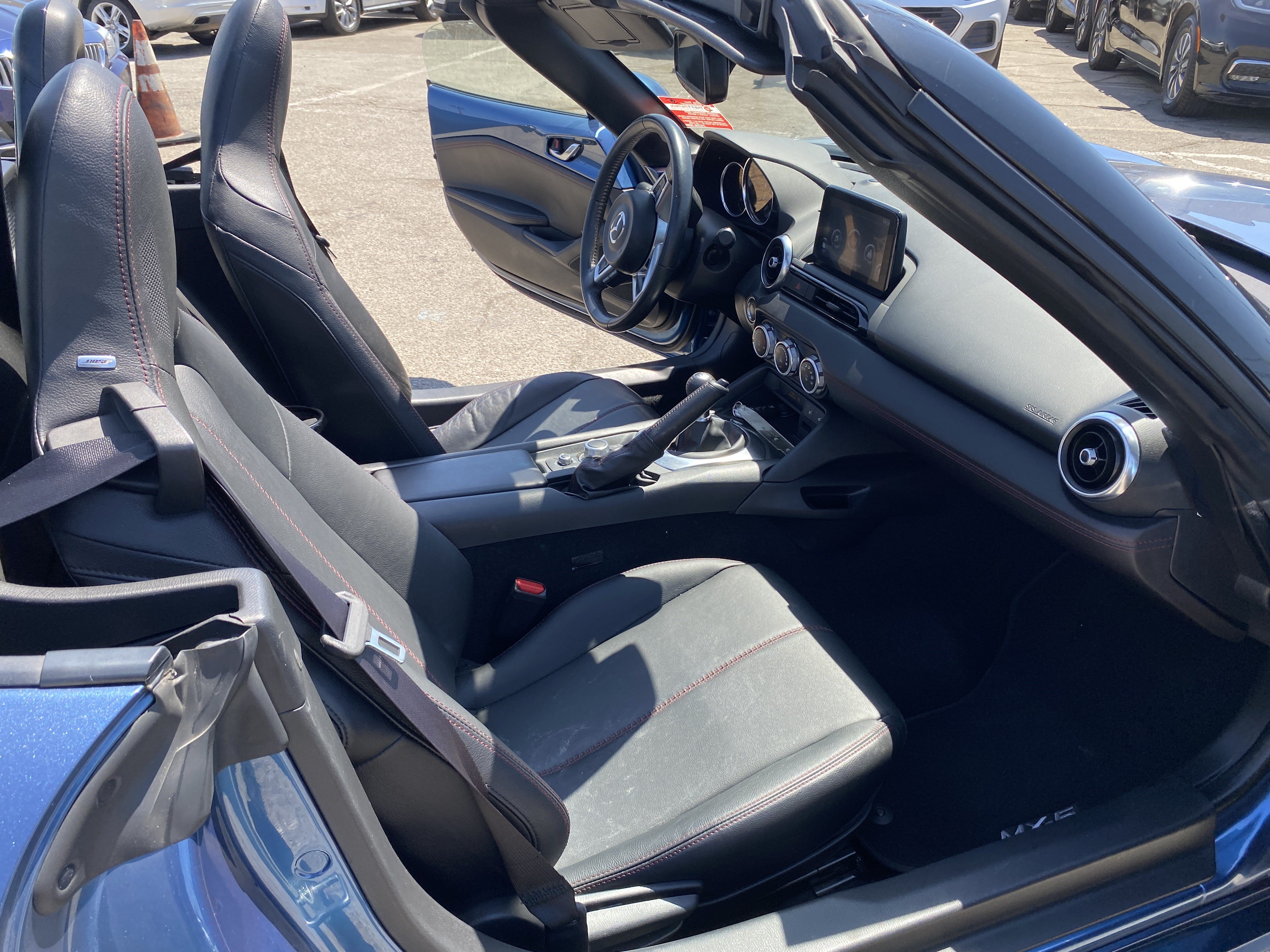 Used 2019 MAZDA MX-5 Miata Grand Touring w/ GT-S Package RWD image 13