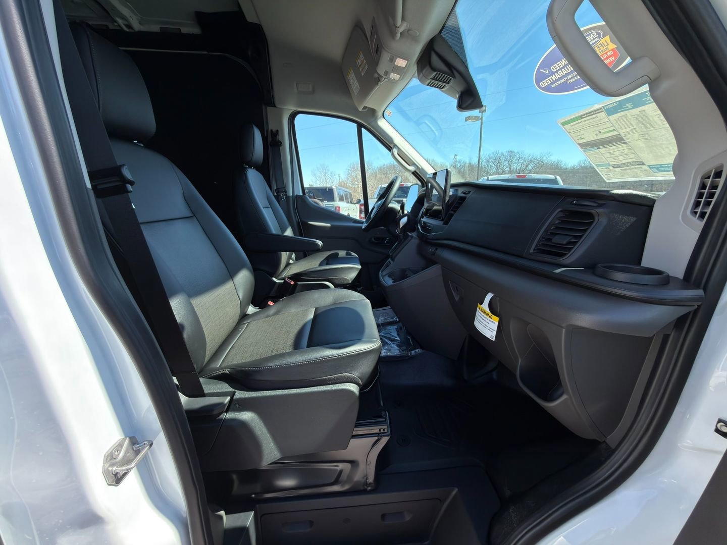 New 2026 Ford Transit 250 148 Medium Roof RWD image 9