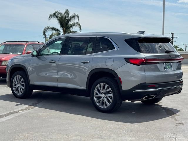 Certified 2025 Buick Enclave Preferred image 3