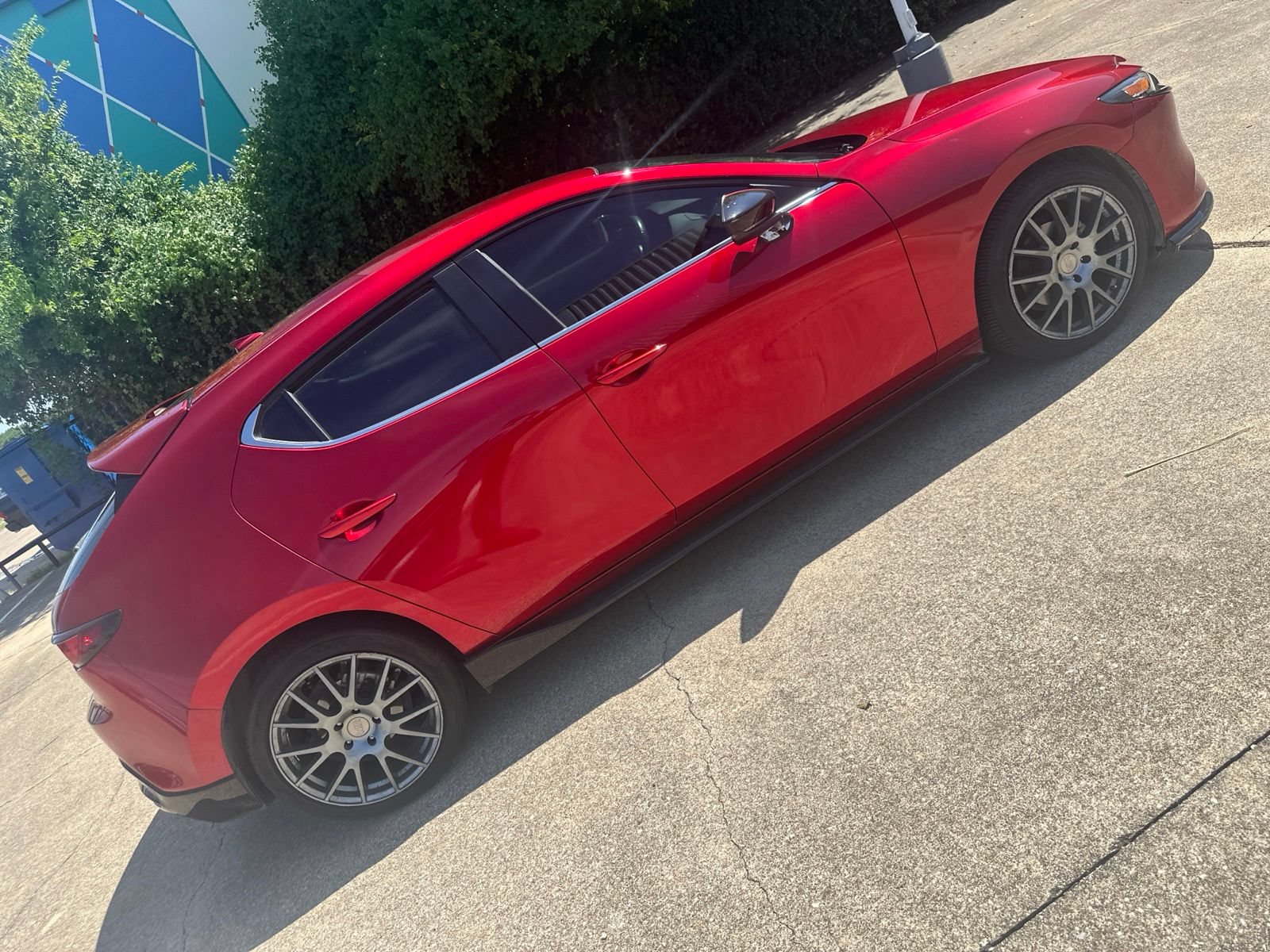 Used 2020 MAZDA MAZDA3 Hatchback w/ Appearance Package FWD image 9