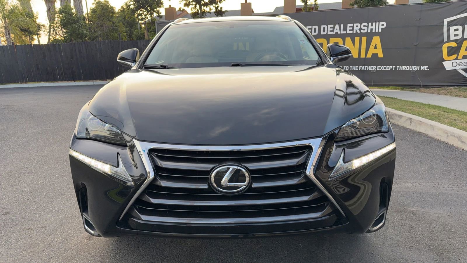 Used 2016 Lexus NX 200t FWD image 11