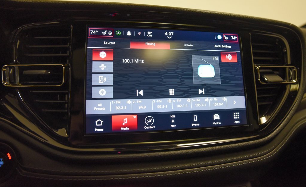 Used 2022 Dodge Durango GT image 16