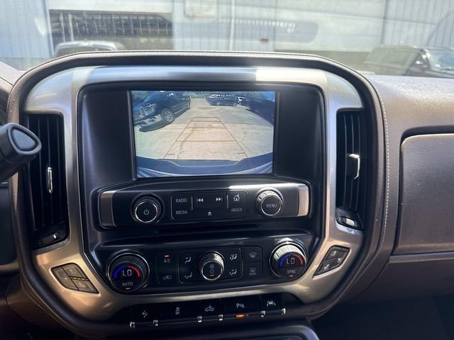 Used 2018 Chevrolet Silverado 1500 LTZ w/ LTZ Plus Package AWD/4WD image 26