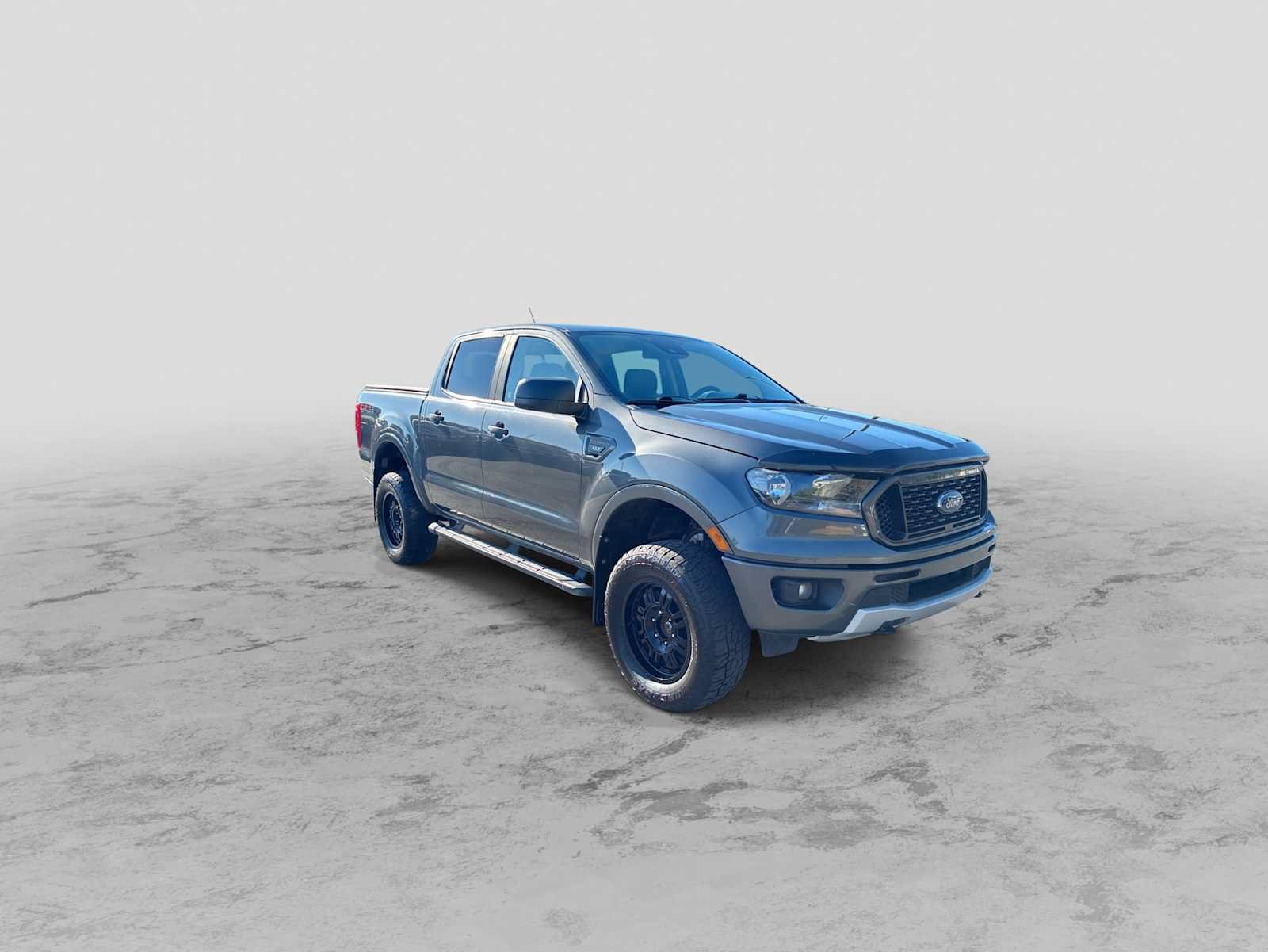 Used 2020 Ford Ranger XLT w/ Equipment Group 302A Luxury AWD/4WD image 2