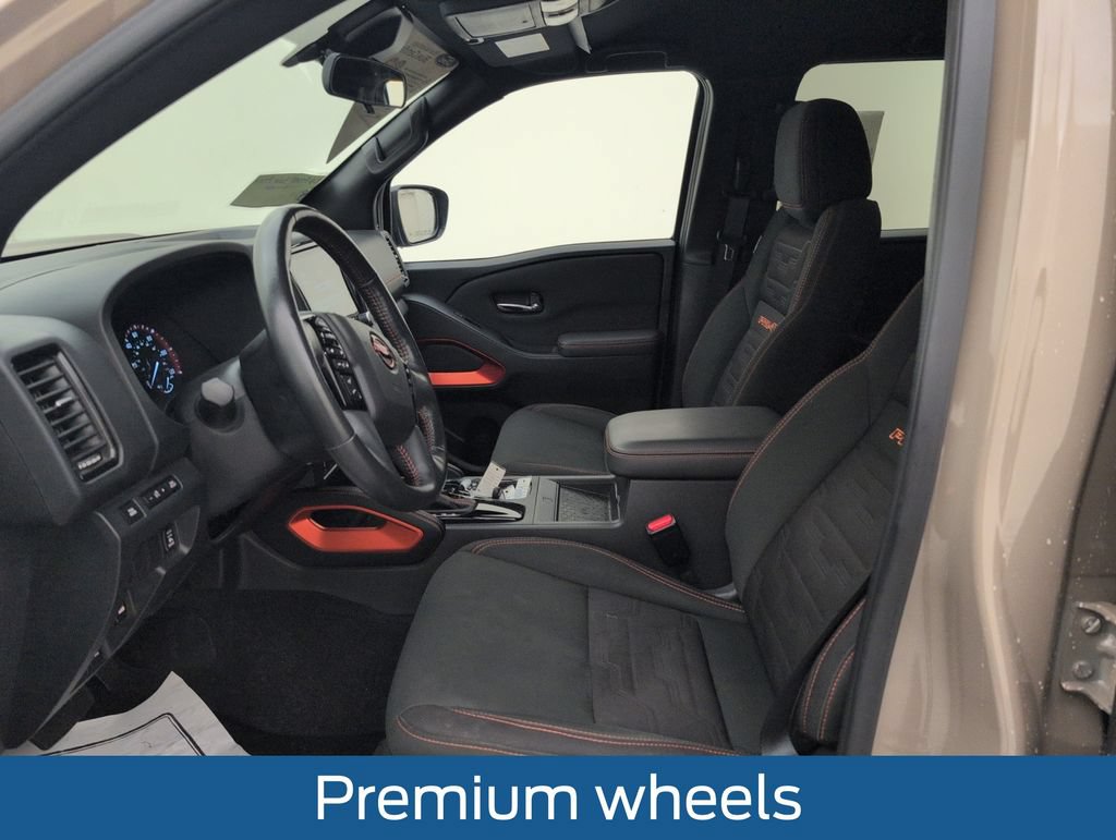 Used 2023 Nissan Frontier PRO-4X w/ Pro Convenience Package AWD/4WD image 4