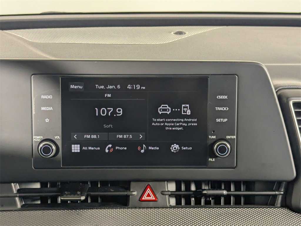 Used 2025 Kia Sportage LX image 18