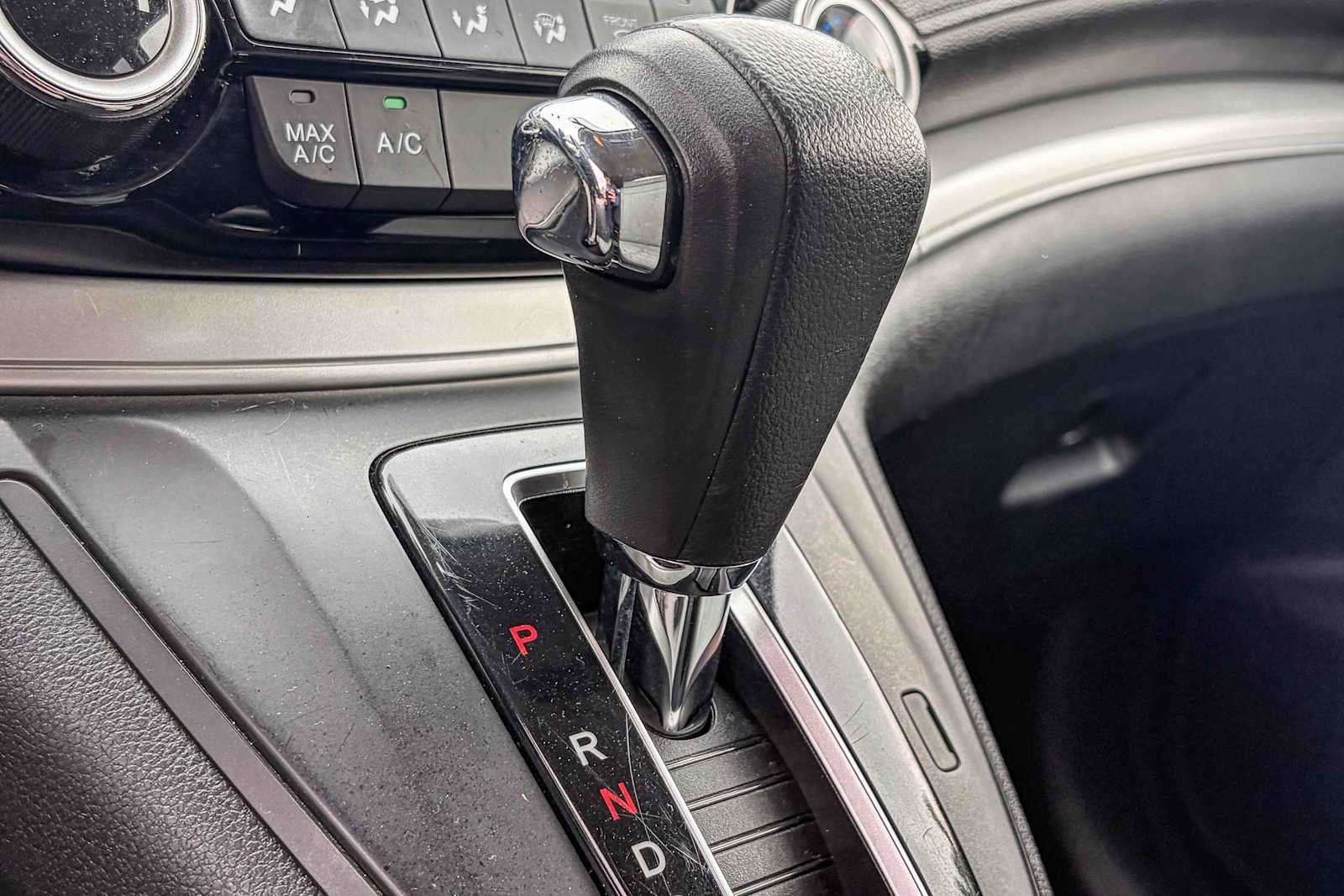 Used 2016 Honda CR-V SE image 18