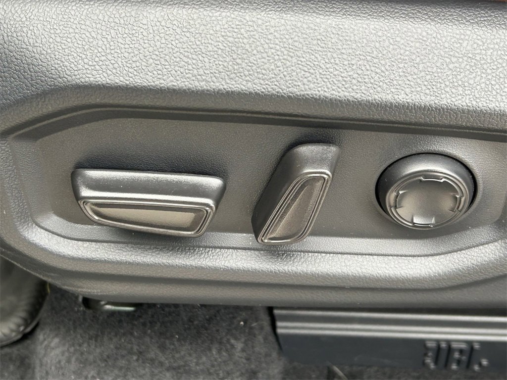 Used 2024 Toyota Tundra 1794 Edition image 28