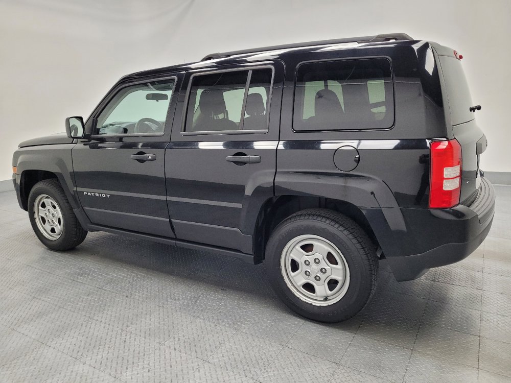 Used 2015 Jeep Patriot Sport FWD image 3