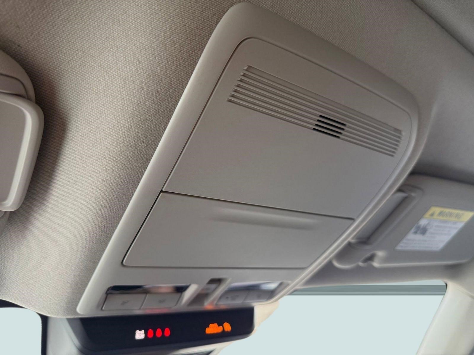 Used 2024 MAZDA CX-30 AWD 2.5 S w/ Premium Package image 29