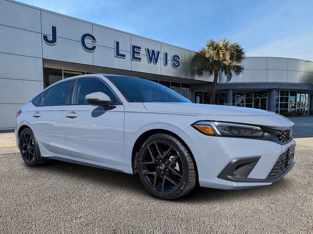 Used 2024 Honda Civic Sport Touring image 1