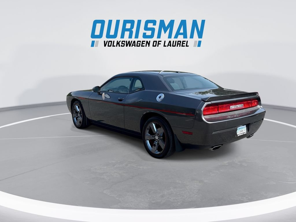 Used 2013 Dodge Challenger R/T w/ R/T Redline Group RWD image 6