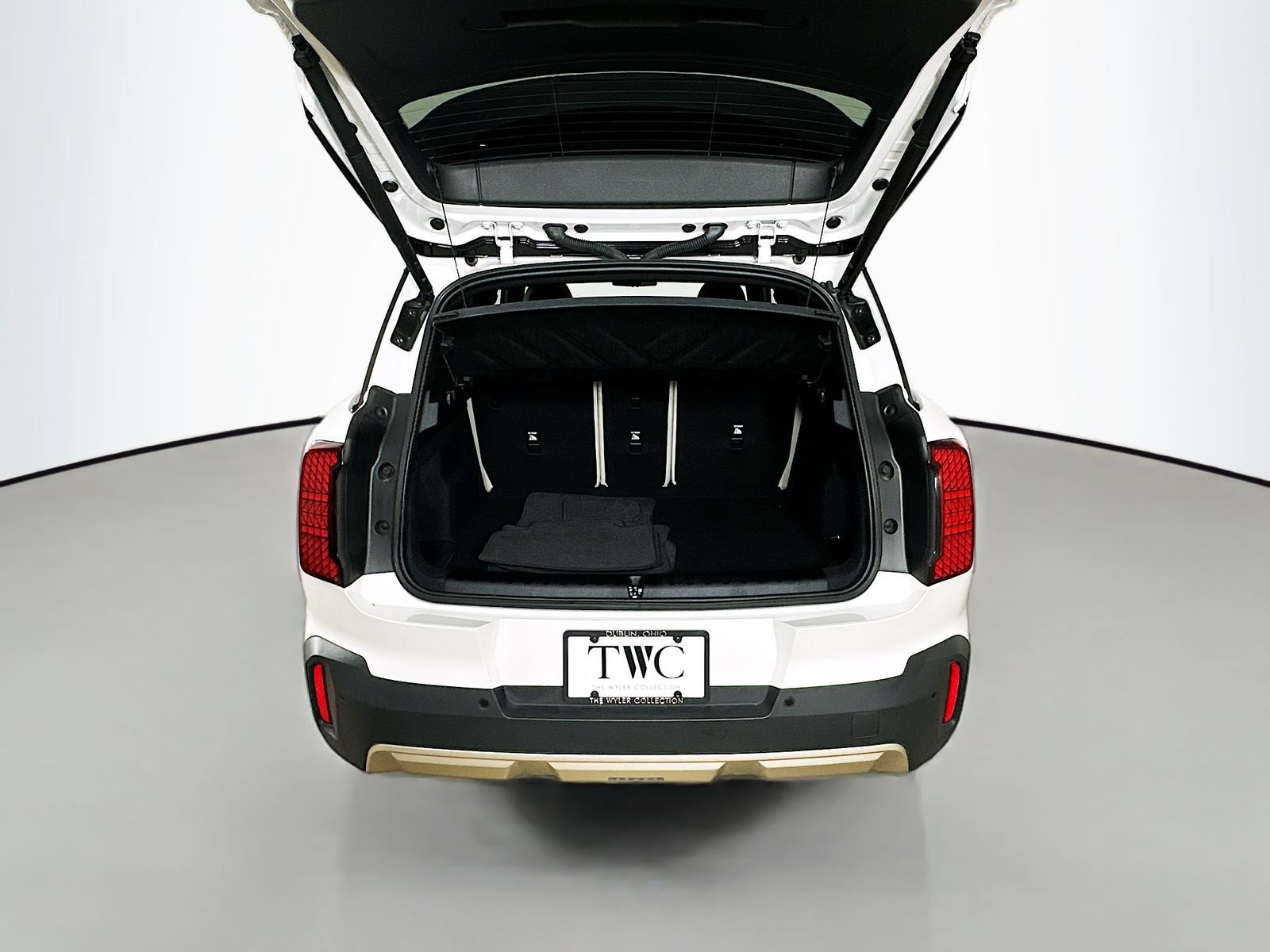 Used 2025 MINI Cooper Countryman S w/ Comfort Package Max AWD/4WD image 37