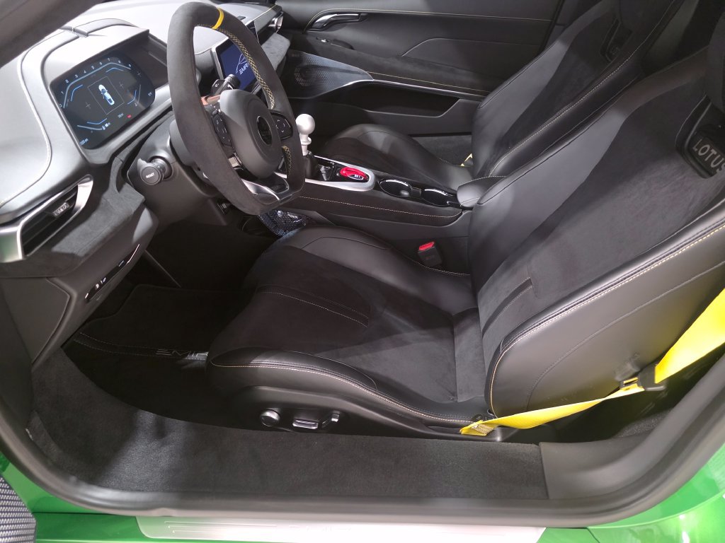 Used 2026 Lotus Emira RWD image 14