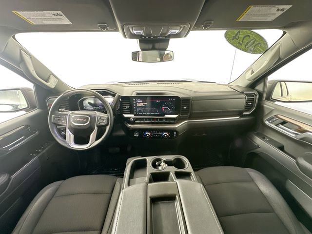 Used 2024 GMC Sierra 1500 Elevation image 3