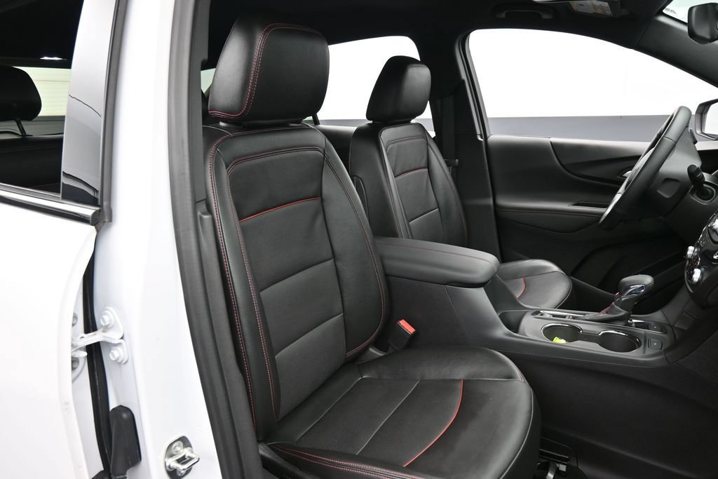 Used 2024 Chevrolet Equinox RS w/ RS Leather Package AWD/4WD image 36