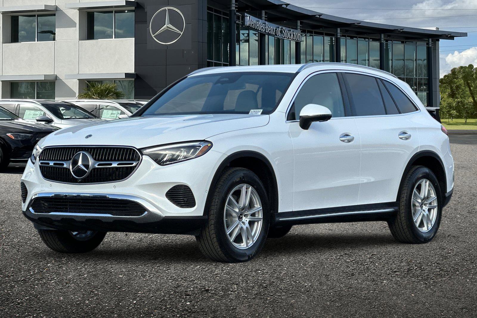 New 2026 Mercedes-Benz GLC 300 4MATIC image 8