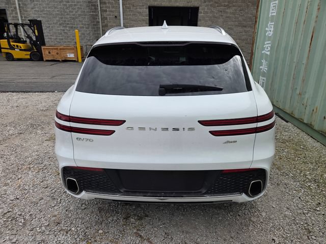 Used 2025 Genesis GV70 2.5T AWD/4WD image 6