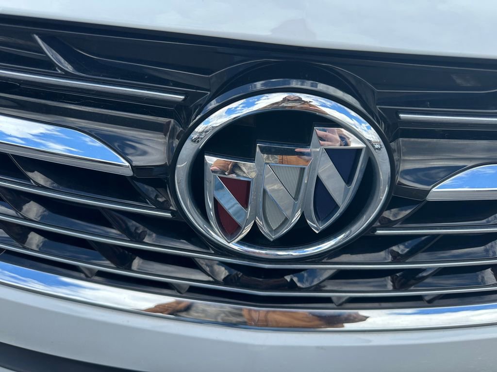 Used 2023 Buick Envision Preferred AWD/4WD image 10