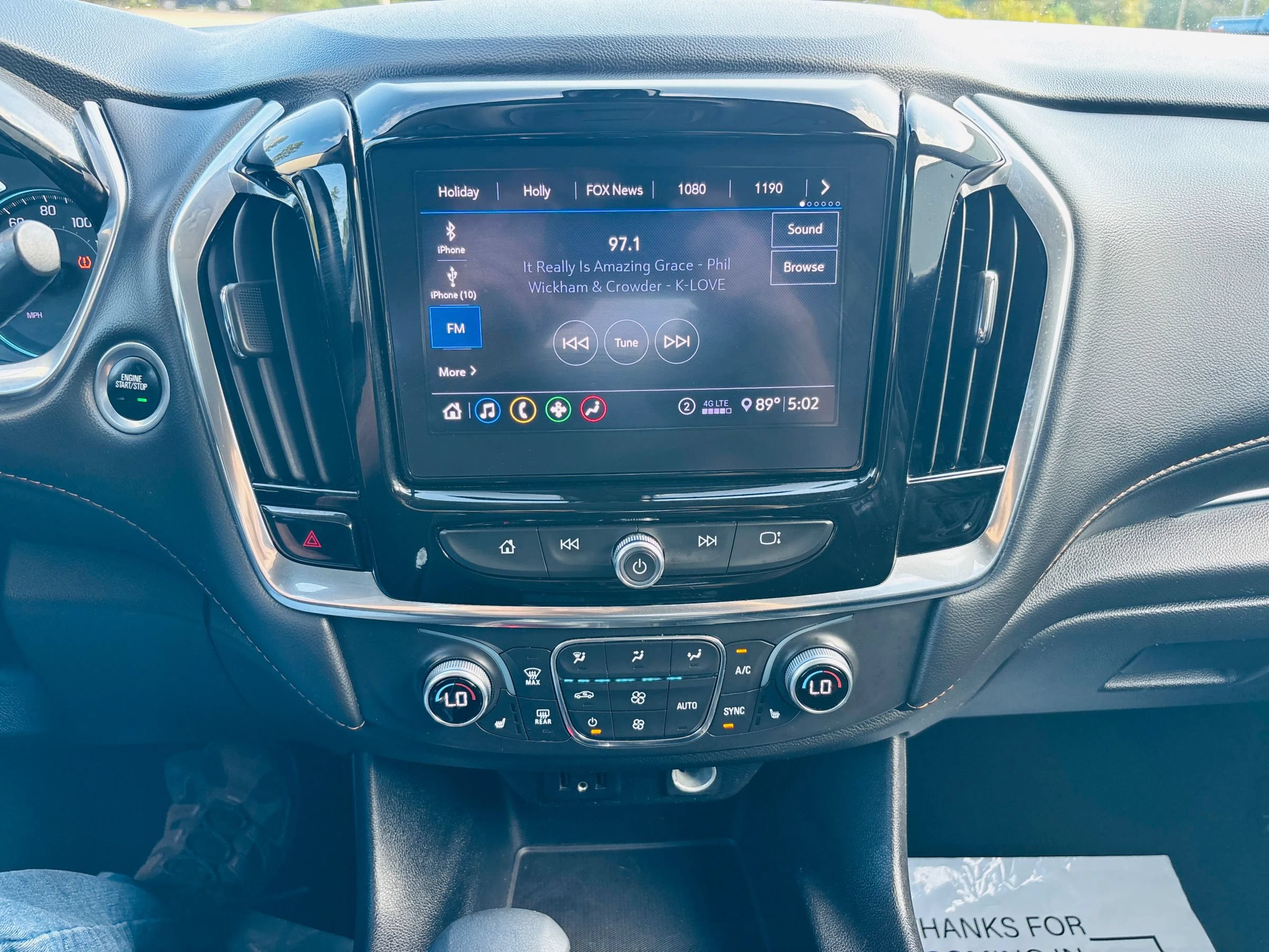 Used 2021 Chevrolet Traverse LT AWD/4WD image 25