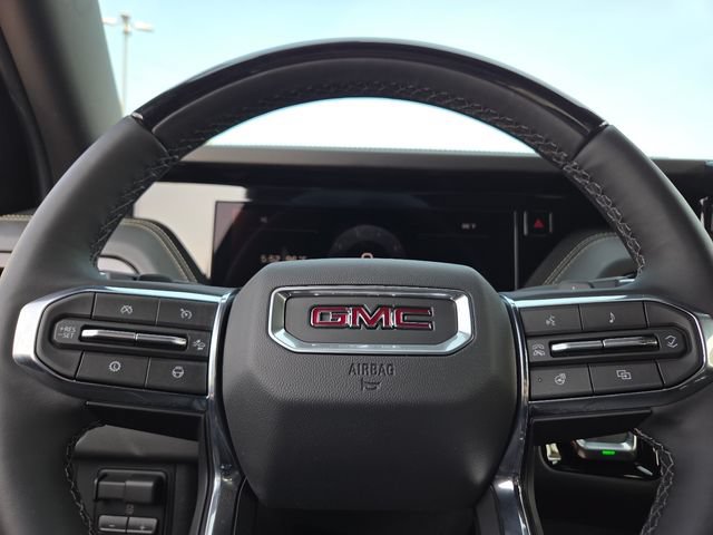 New 2026 GMC Yukon Elevation w/ Elevation Premium Package AWD/4WD image 32
