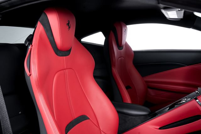 Used 2024 Ferrari Roma RWD image 53