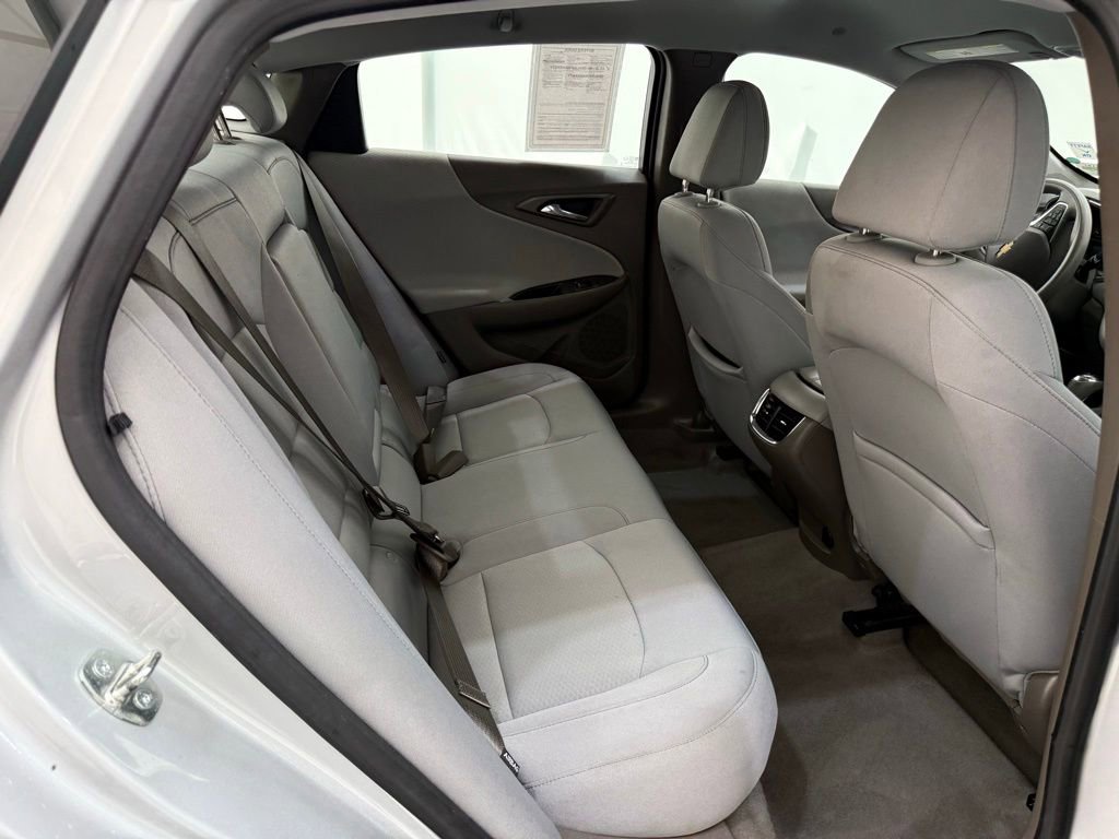 Used 2020 Chevrolet Malibu LT w/ Fleet LT Safety Plus Package image 21