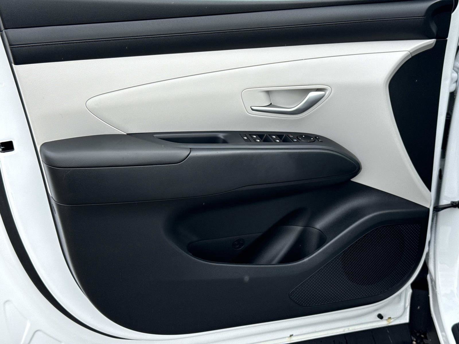 New 2026 Hyundai Tucson SE FWD image 8