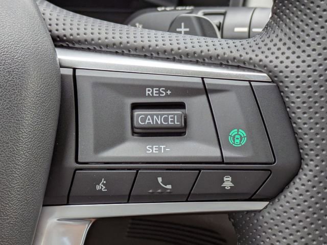 New 2025 Mitsubishi Outlander SEL image 29