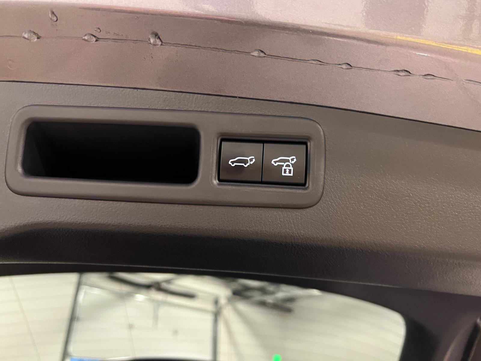 Used 2023 Lexus RX 350 F Sport w/ Accessory Package image 33