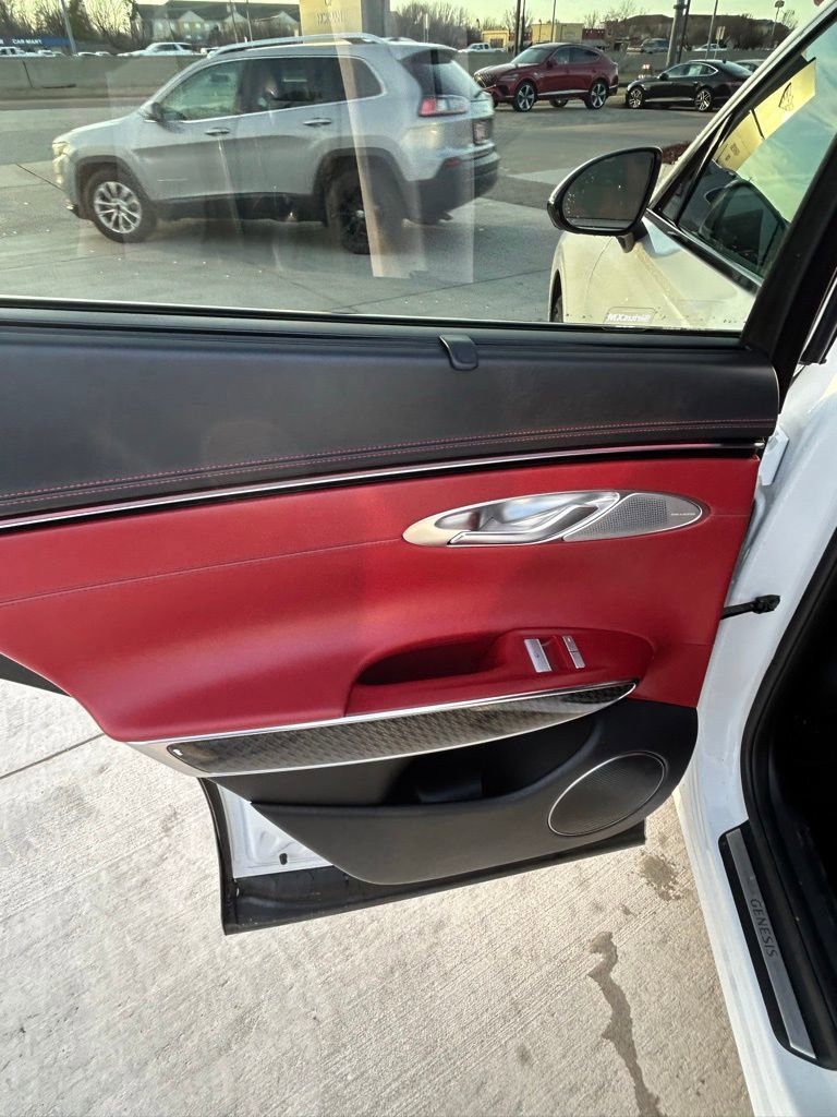 Used 2026 Genesis GV70 3.5T Sport Prestige image 12