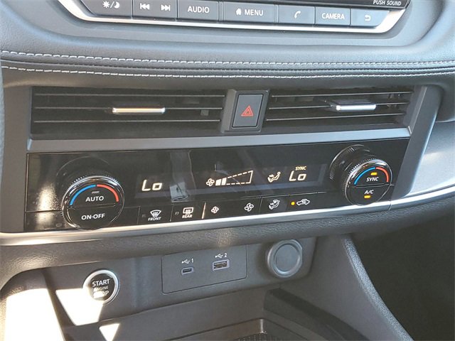 Used 2023 Nissan Rogue SV image 20