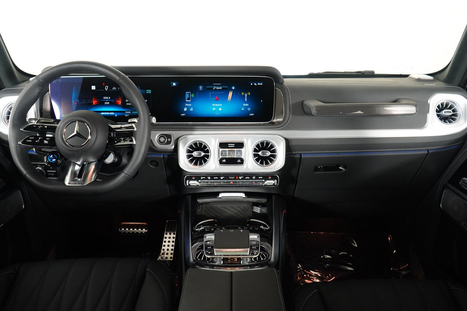 Used 2025 Mercedes-Benz G 63 AMG 4MATIC image 11