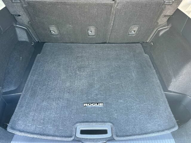 Used 2024 Nissan Rogue SV FWD image 18