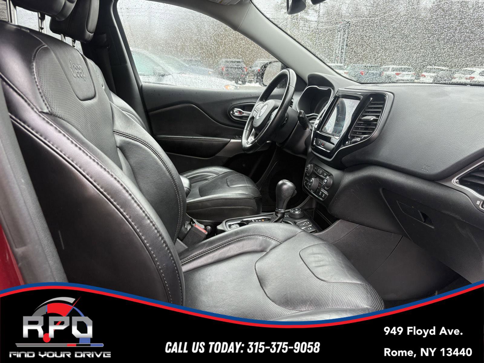 Used 2019 Jeep Cherokee Limited AWD/4WD image 31