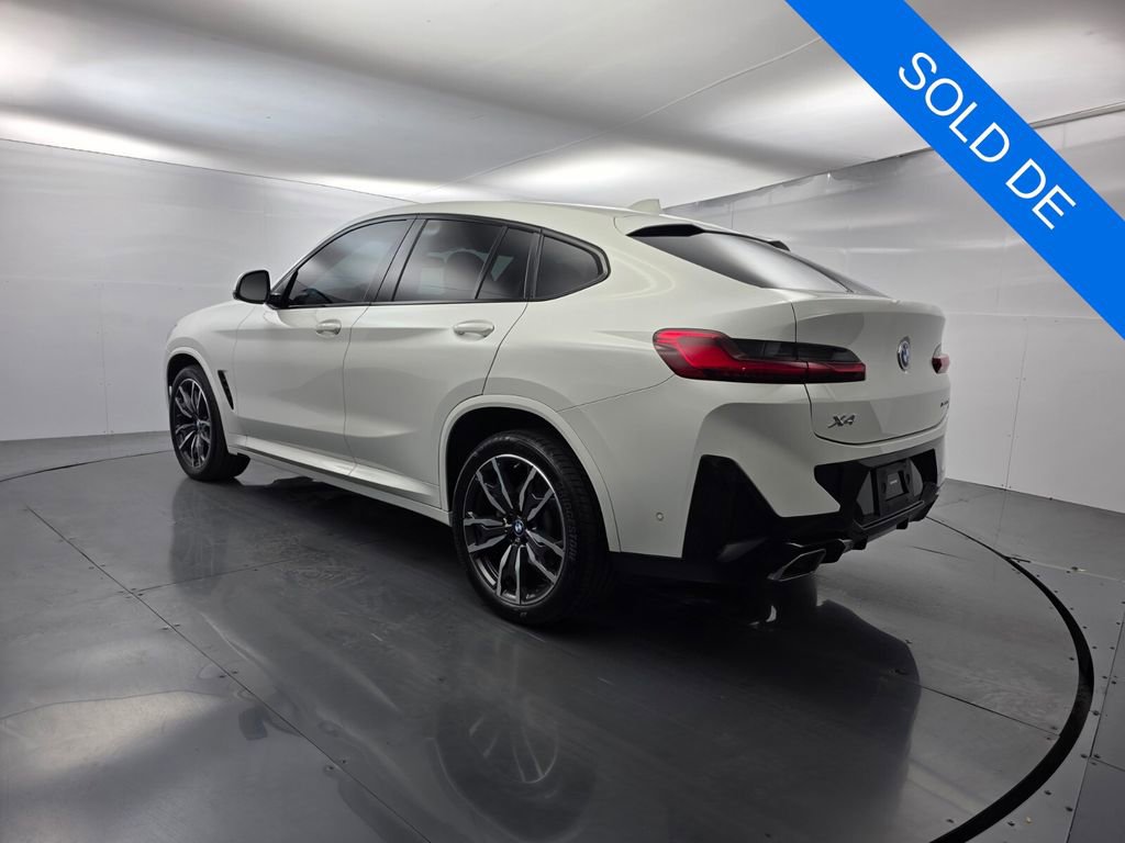 Used 2022 BMW X4 xDrive30i w/ M Sport Package 2 image 6