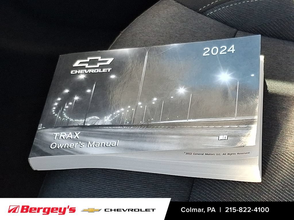 Certified 2024 Chevrolet Trax LS FWD image 27