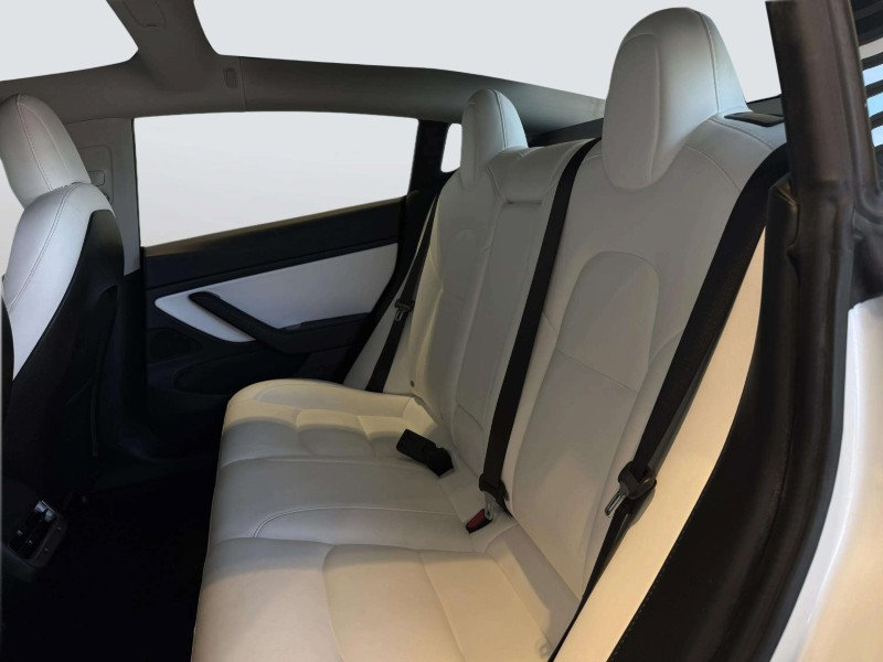 Used 2020 Tesla Model 3 Long Range AWD/4WD image 28